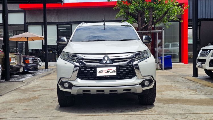 Mitsubishi Pajero Sport 2017 2.4 GT Utility-car ดีเซล เกียร์อัตโนมัติ ขาว รูปที่ 2