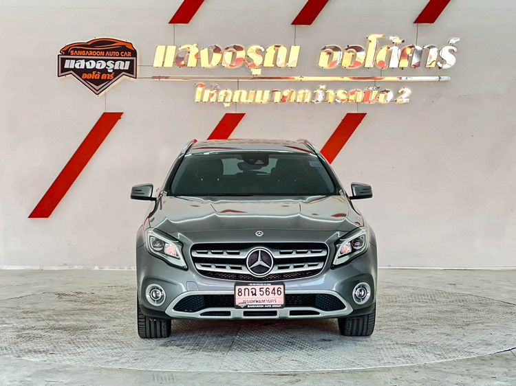 Mercedes-Benz GLA-Class 2018 GLA200 Utility-car เบนซิน ไม่ติดแก๊ส เกียร์อัตโนมัติ เทา รูปที่ 2