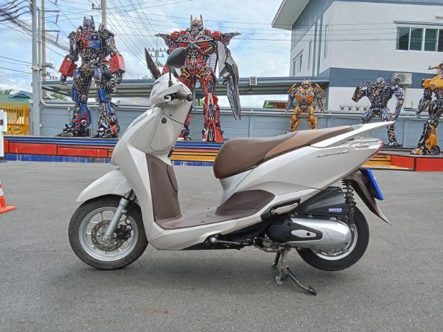 HONDA LEAD125 2023 รูปที่ 4