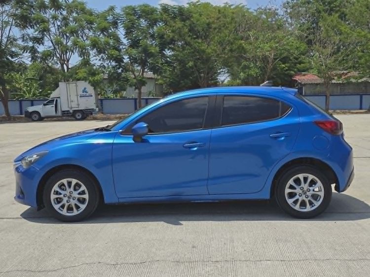 Mazda Mazda 2 2015 1.3 Sports High Plus Sedan เบนซิน ไม่ติดแก๊ส เกียร์อัตโนมัติ น้ำเงิน รูปที่ 3