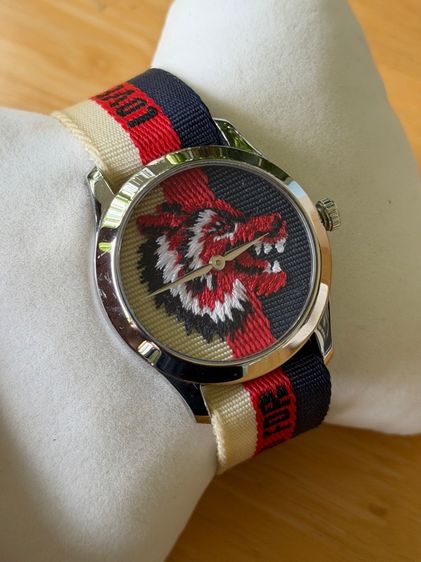 GUCCI G Timeless 38 mm Wolf Motif Multicolour Nylon Strap Watches YA1264059 Swiss Quartz Men Watch  รูปที่ 4