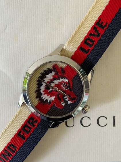GUCCI G Timeless 38 mm Wolf Motif Multicolour Nylon Strap Watches YA1264059 Swiss Quartz Men Watch  รูปที่ 17