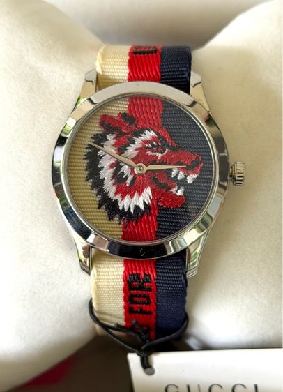 แดง GUCCI G Timeless 38 mm Wolf Motif Multicolour Nylon Strap Watches YA1264059 Swiss Quartz Men Watch 