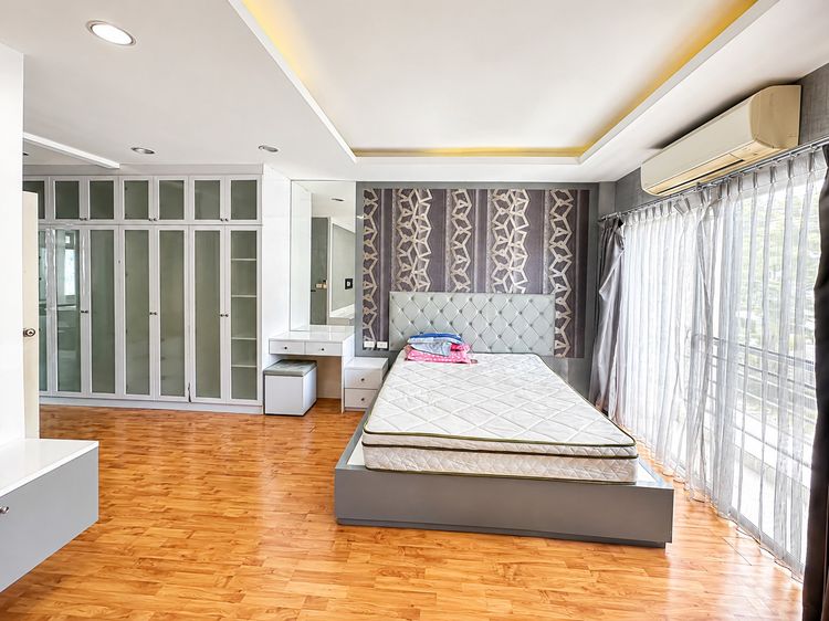 มีบางส่วน ขายบ้านทาวน์โฮม 3 ชั้น วิสต้า ปาร์ค พระราม 2 ซอย 54 พร้อมอยู่ ทำเลดี ใกล้เซ็นทรัล พระราม 2 รูปที่ 4