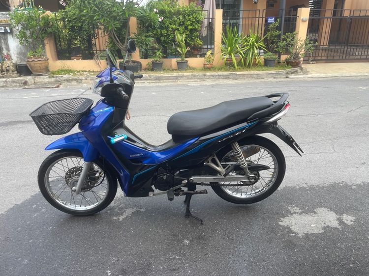 Honda รุ่น Wave110i Led ปี19 สตาร์ทเท้า รถเครื่องดี สภาพพร้อมใช้งานต้องมาลองครับ