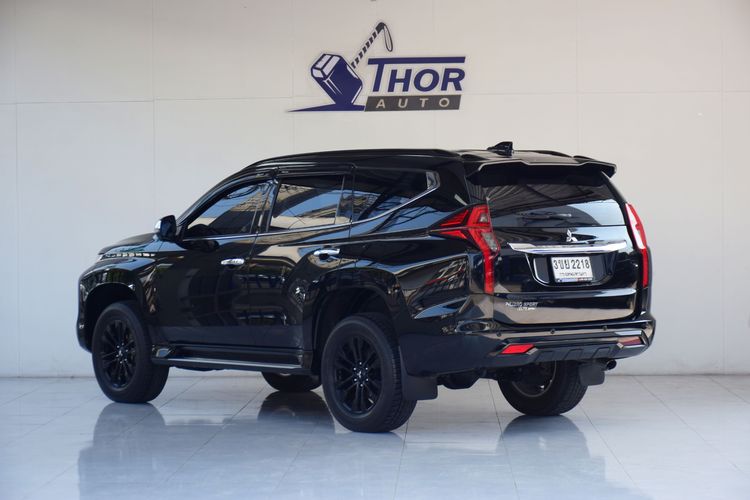 Mitsubishi Pajero Sport 2022 2.4  GT Premium Elite Edition  2WD Utility-car ดีเซล เกียร์อัตโนมัติ ดำ รูปที่ 3