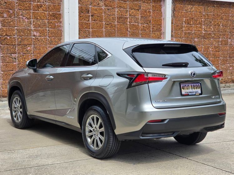 Lexus NX300 2015 2.0 Grand Luxury Sedan ไฮบริด ไม่ติดแก๊ส เกียร์อัตโนมัติ เทา รูปที่ 3