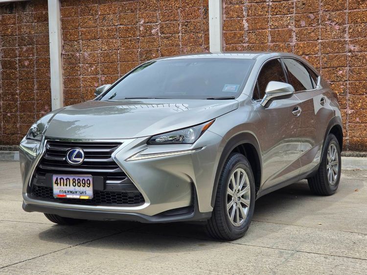 Lexus NX300 2015 2.0 Grand Luxury Sedan ไฮบริด ไม่ติดแก๊ส เกียร์อัตโนมัติ เทา รูปที่ 2