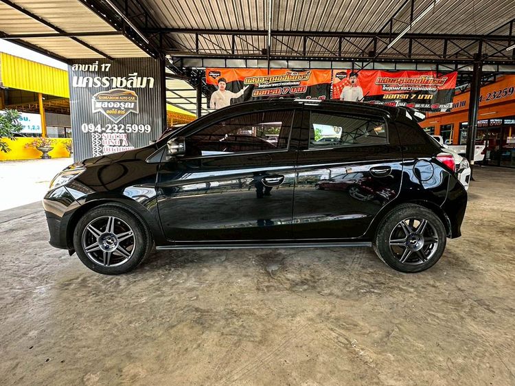 Mitsubishi Mirage 2021 1.2 GLX Sedan เบนซิน ไม่ติดแก๊ส เกียร์อัตโนมัติ ดำ รูปที่ 4