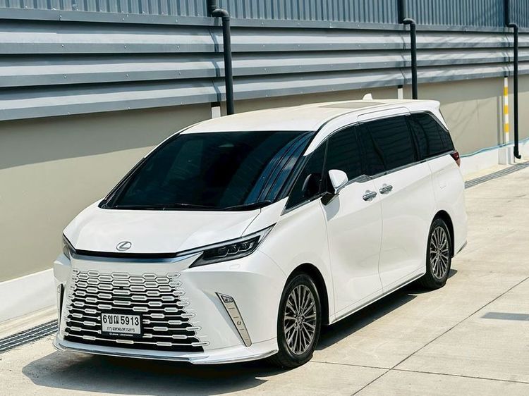 รถ Lexus LM350h Executive 7-seat สี ขาว