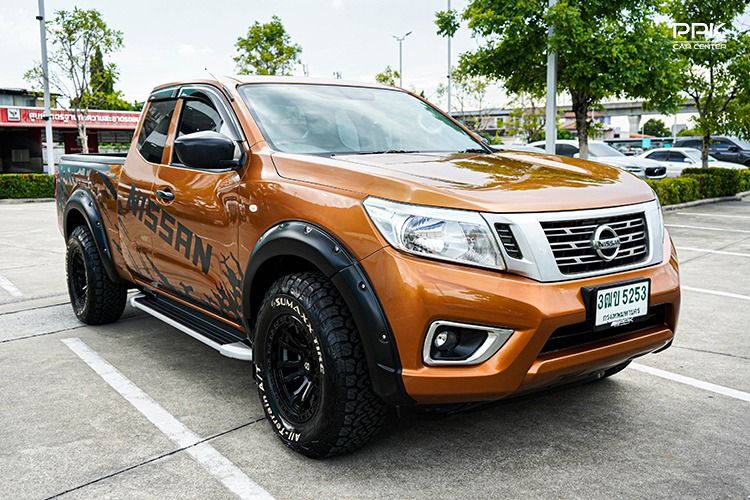 Nissan NP300-NAVARA 2020 2.5 S Pickup ดีเซล ไม่ติดแก๊ส เกียร์ธรรมดา ส้ม รูปที่ 3