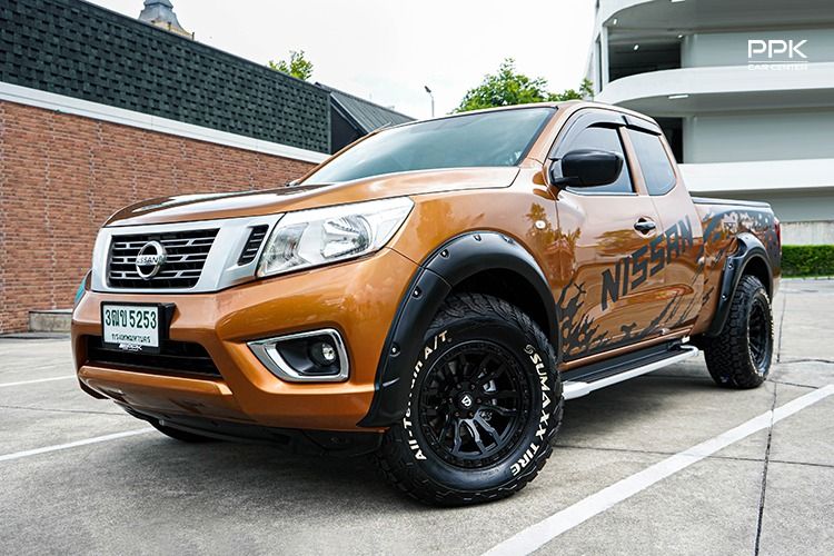 รถ Nissan NP300-NAVARA 2.5 S สี ส้ม