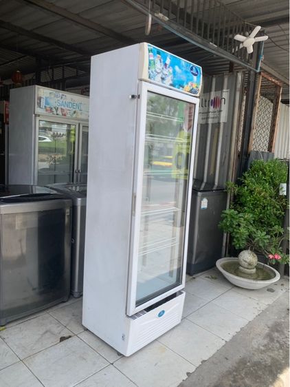 ขายตู้แช่น้ำดื่มขนาด 15 คิวสภาพสวยพร้อมใช้งาน 5990 บาทสนใจโทรติดต่อสอบถามได้ค่ะ 0991461547 รูปที่ 3