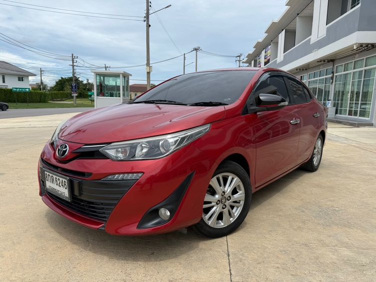 Toyota Yaris ATIV 2018 1.2 Sport Sedan เบนซิน ไม่ติดแก๊ส เกียร์อัตโนมัติ แดง รูปที่ 2