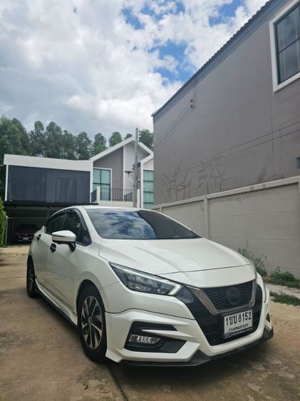 รถ Nissan Almera 1.0 VL สี ขาว