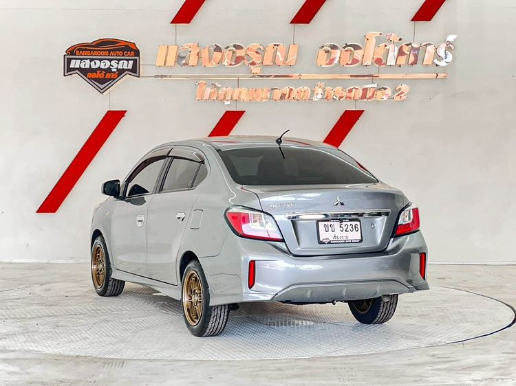 Mitsubishi Attrage 2020 1.2 GLX Sedan เบนซิน ไม่ติดแก๊ส เกียร์อัตโนมัติ เทา รูปที่ 4