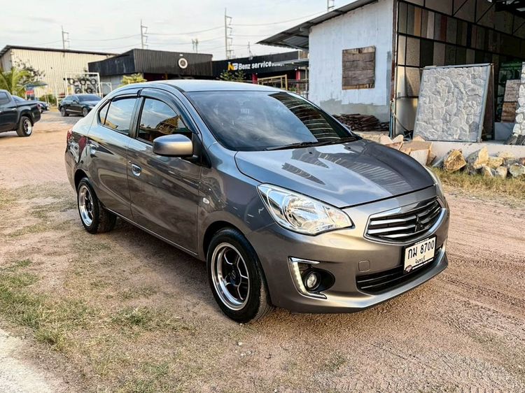 Mitsubishi Attrage 2017 1.2 GLX Sedan เบนซิน ไม่ติดแก๊ส เกียร์อัตโนมัติ เทา รูปที่ 3
