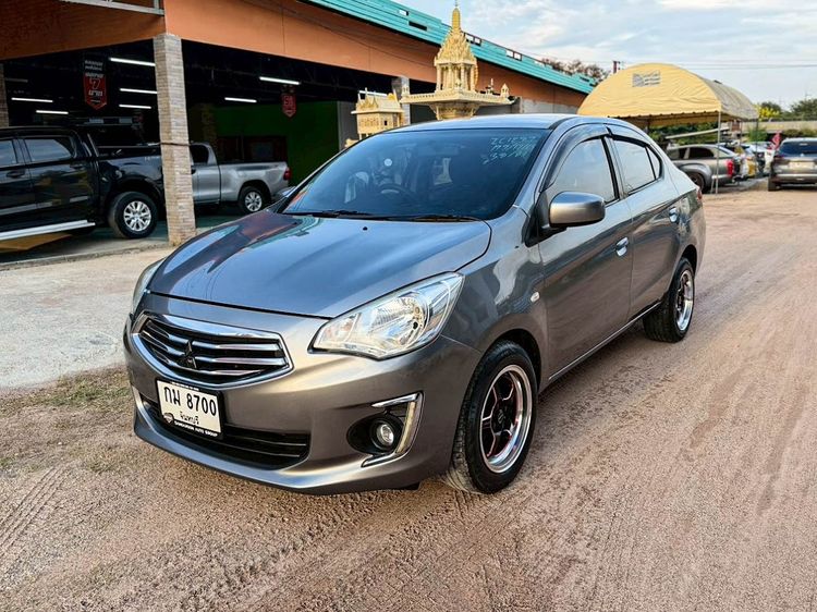 Mitsubishi Attrage 2017 1.2 GLX Sedan เบนซิน ไม่ติดแก๊ส เกียร์อัตโนมัติ เทา