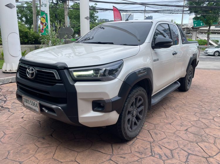 Toyota Hilux Revo 2020 2.4 Prerunner G Rocco Pickup ดีเซล ไม่ติดแก๊ส เกียร์อัตโนมัติ ขาว รูปที่ 3