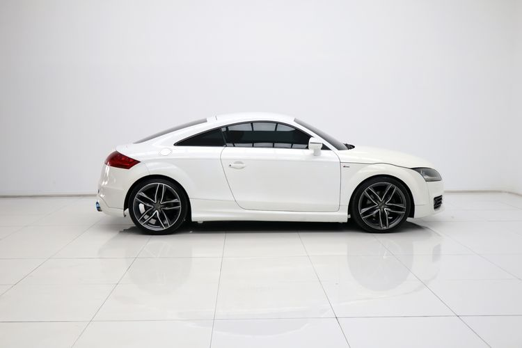 Audi Audi TT 2008 2.0 Sedan เบนซิน ไม่ติดแก๊ส เกียร์อัตโนมัติ ขาว รูปที่ 3