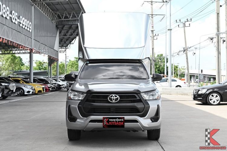 Toyota Hilux Revo 2022 2.4 Entry Pickup ดีเซล ไม่ติดแก๊ส เกียร์ธรรมดา บรอนซ์เงิน รูปที่ 2