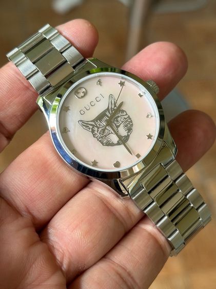 GUCCI G Timeless 38 mm Silver Cat Mother of Pearl Swiss Quartz Steel Men’s Watch YA1264166 Pink Dial  รูปที่ 12