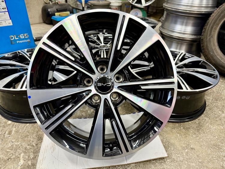 18" ล้อแม็ก BYD ATTO 3 ขอบ 18” สภาพสวยสีเดิม
