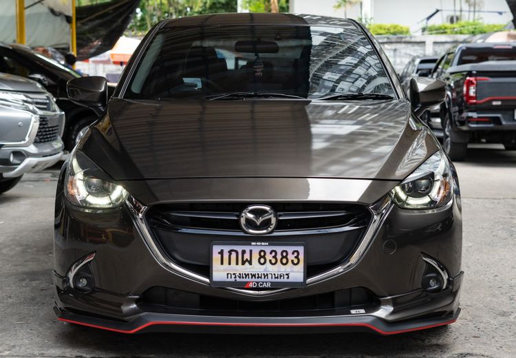 รถ Mazda Mazda 2 1.3 High Connect สี น้ำตาล