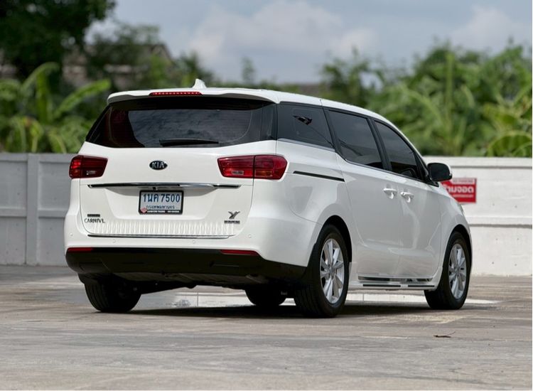 Kia Grand Carnival 2020 2.2 LX Utility-car ดีเซล ไม่ติดแก๊ส เกียร์อัตโนมัติ ขาว รูปที่ 4