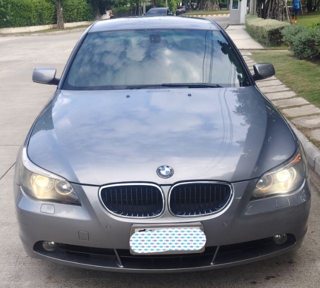 BMW Series 5 2005 525i Sedan เบนซิน ไม่ติดแก๊ส เกียร์อัตโนมัติ บรอนซ์เงิน