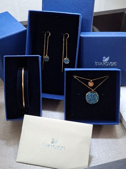 ชุดเซ็ทเครื่องประดับ Swarovski ครบเซ็ต