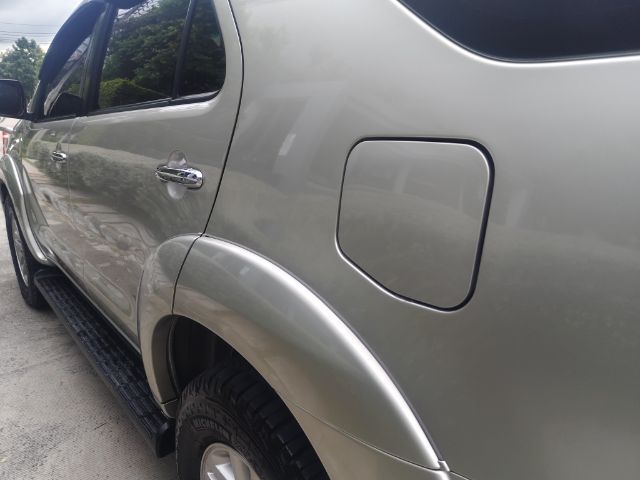 Toyota Fortuner 2014 3.0 V 4WD Van ดีเซล ไม่ติดแก๊ส เกียร์อัตโนมัติ บรอนซ์ทอง รูปที่ 4