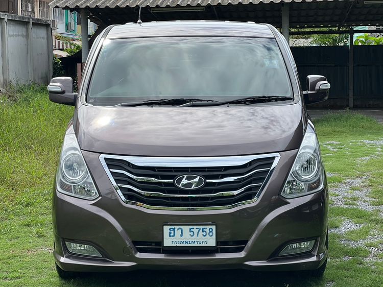 Hyundai H-1 2016 2.5 Elite Van ดีเซล ไม่ติดแก๊ส เกียร์อัตโนมัติ น้ำตาล รูปที่ 3
