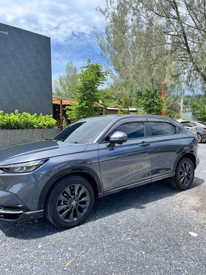 Honda HR-V 2023 1.5 e:HEV RS Sedan เบนซิน ไม่ติดแก๊ส เกียร์อัตโนมัติ เทา