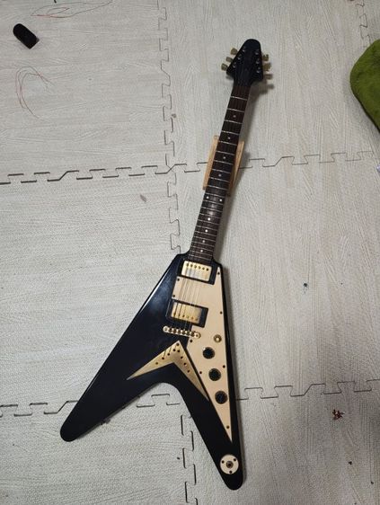 Tokai Flying V