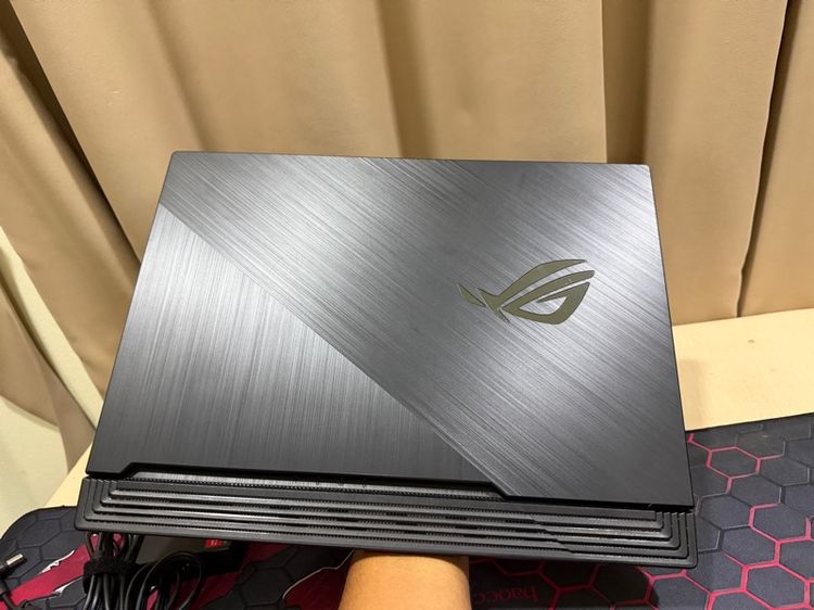 TUF Gaming ไม่ใช่ 16 กิกะไบต์ วินโดว์ Notebook Asus ROG Strix G15 GL542LI-HN053T GTX1650Ti ทำงานกราฟฟิก เล่นเกม อื่นๆ ลื่น มาก สอบถามได้ครับ 