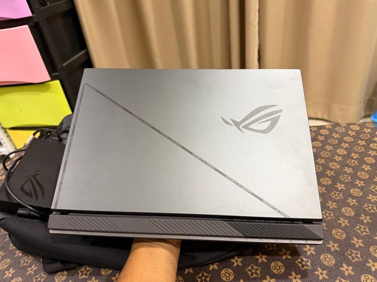 Republic Of Gamers (ROG Gaming) ใช่ 16 กิกะไบต์ วินโดว์ อื่นๆ Notebook Asus ROG Strix G16 G614JU-N3103W ตัวแรง i9-13 RTX4050 สภาพสวยมาก ทำงาน เล่นเกม ลื่นมากก สอบถามได้คัฟ