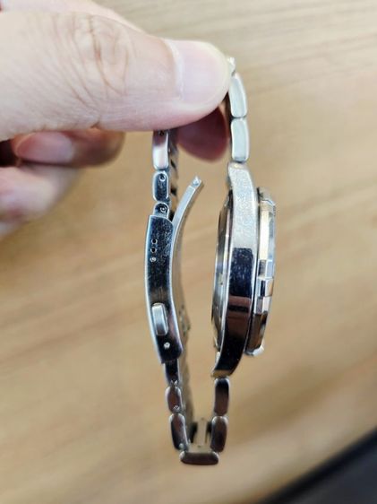 Tag Aquaracer 300M WAY1110 
41mm สายตัว H
   รูปที่ 7