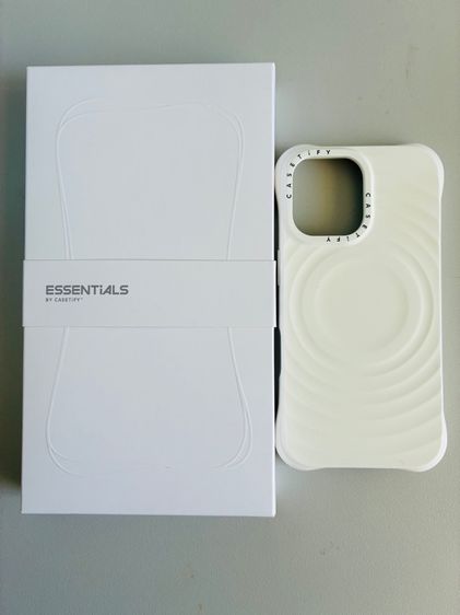 Case Iphone 16 by Casetify รุ่น Essentials สีขาว