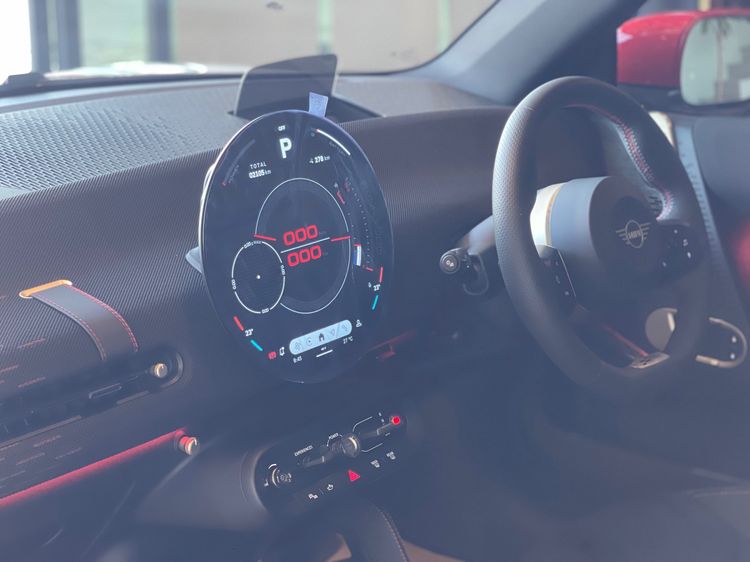 Mini COOPER 2025 รุ่นย่อยอื่นๆ Sedan ไฟฟ้า ไม่ติดแก๊ส เกียร์อัตโนมัติ ขาว รูปที่ 4