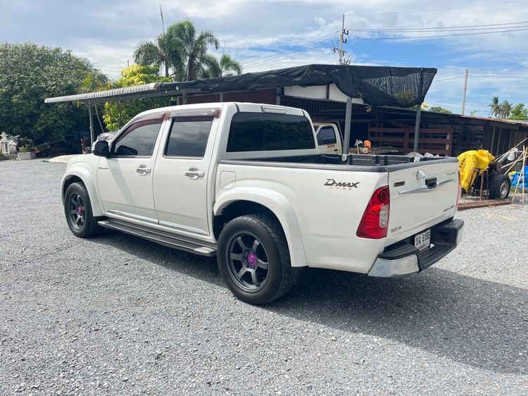 Isuzu D-MAX 2011 2.5 Hi-Lander Super Titanium Pickup ดีเซล เกียร์ธรรมดา ขาว รูปที่ 4