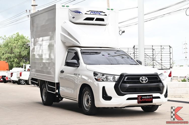 Toyota Hilux Revo 2024 2.4 Entry Pickup ดีเซล ไม่ติดแก๊ส เกียร์ธรรมดา ขาว