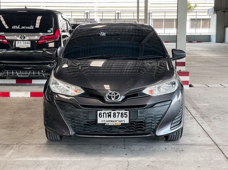Toyota Yaris 2017 1.2 J Sedan เบนซิน ไม่ติดแก๊ส เกียร์อัตโนมัติ เทา รูปที่ 2