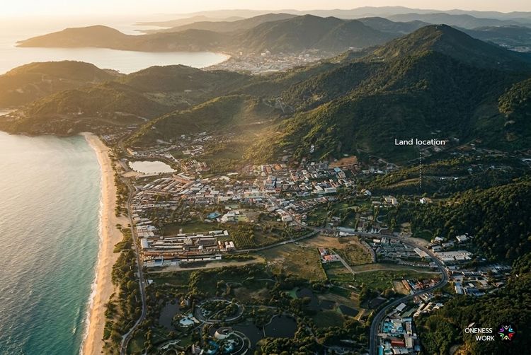Trophy Asset ผืนงามฝั่ง West Coast ที่ดิน Sea View 21 ไร่ ใจกลางหาดกะรน ภูเก็ต