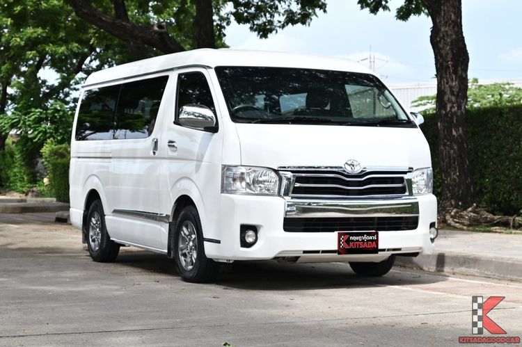 Toyota Ventury 2019 2.7 G Van เบนซิน ไม่ติดแก๊ส เกียร์อัตโนมัติ ขาว
