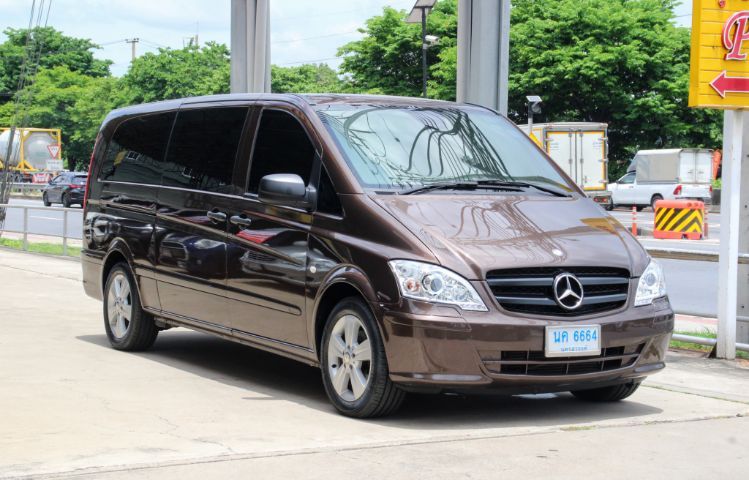 Mercedes-Benz V-Class 2014 Vito Van ดีเซล เกียร์อัตโนมัติ น้ำตาล