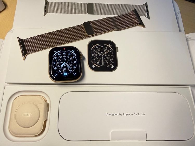 ทอง ไทเทเนียม Apple Watch Series 11 Cellular GPS 46mm Titanium