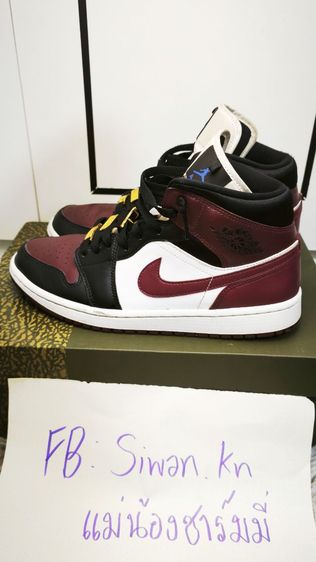 รองเท้าผ้าใบ แดง หนัง PU UK 7.5 | EU 41 1/3 | US 9 Nike Air Jordan Mid SE 