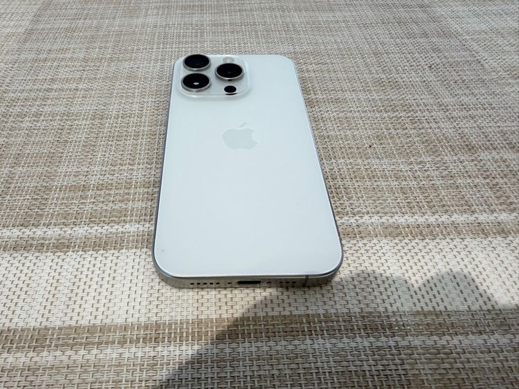 128 GB iPhone 15 โปร 128 สีขาว ผ่อนได้ รับเทิร์น