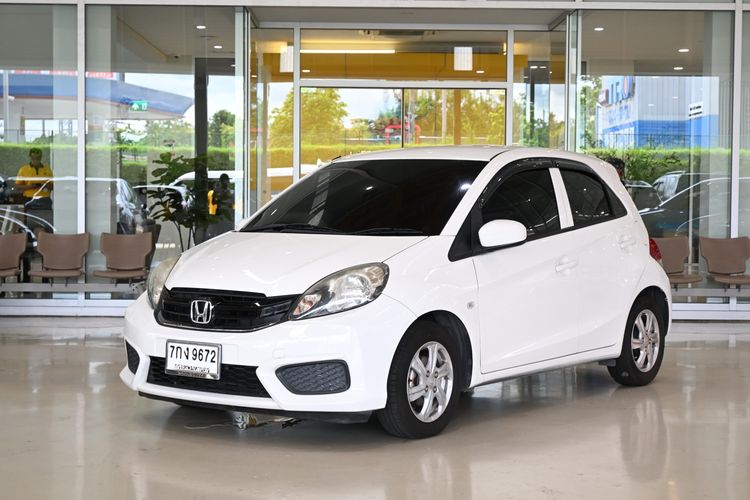 Honda Brio 2017 1.2 V Sedan เบนซิน ไม่ติดแก๊ส เกียร์อัตโนมัติ ขาว